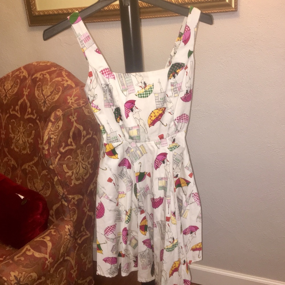 Beautiful summer dress - Picture 2 of 8